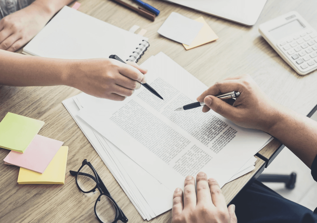 Students learning together